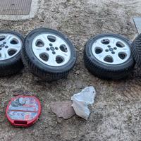 cerchi 15, gomme 185/55 15 e catene Fiat Punto