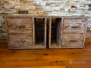 Comodini legno massello