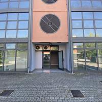 Negozio Ponte San Nicolò [Cod. rif CPONT01VCG]