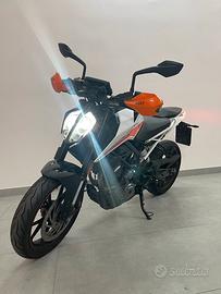 KTM 390 Duke