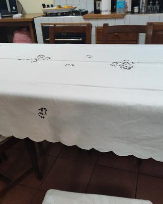 tovaglia con intrataglio da 12