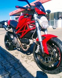 monster 796 abs anno 2014. 33000 km.