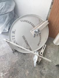 Antenna parabolica
