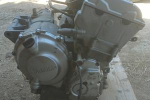 ricambi yamaha r6 2001