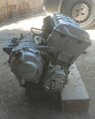 ricambi yamaha r6 2001