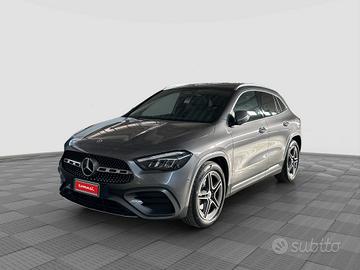 MERCEDES-BENZ CLA sse GLA GLA 200 d Automatic AM