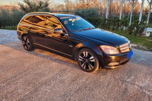 MERCEDES Classe C (W/S204) - 2010