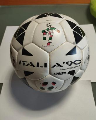 Pallone Italia 90 - Mondo