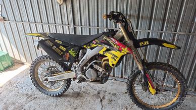 Suzuki rmz 250