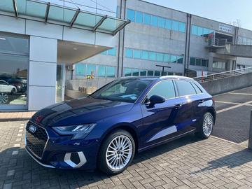 AUDI A3 SPB 35 TDI S tronic Business Advanced