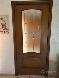 2 Porte in legno