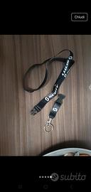 porta distintivo cellulare chiavi scott