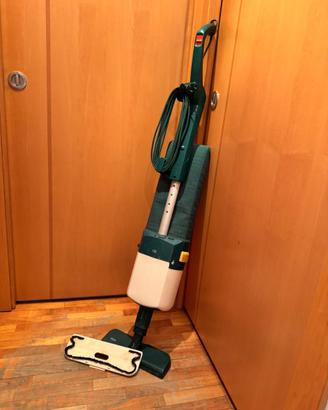 Aspirapolvere Folletto/Vorwerk modello VK 122, con