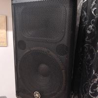 cassa Attiva Yamaha DSR115 