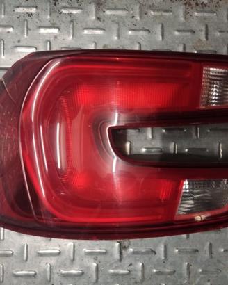 Fanale post sx CITROEN C4 GRAND PICASSO del 2014