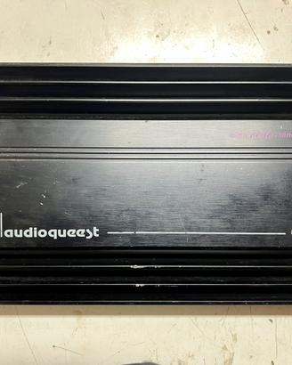 Amplificatore auto