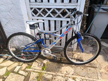 Mountain Bike Excalibur Ballistic FX505  perfetta