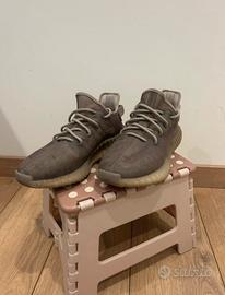 YEEZY