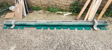 Tenda a bracci estensibili in r.e.g.a.l.o 