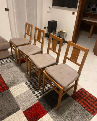 4 sedie  in legno