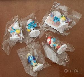 Sorprese pasqua e giocattoli puffi