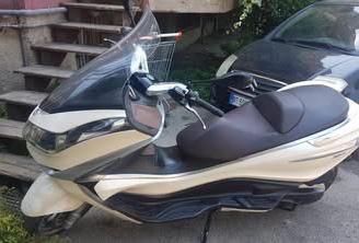 Piaggio x10 .350
