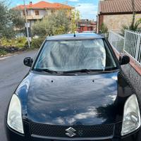 Suzuki Swift Diesel per pezzi di ricambi 