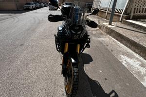 Voge 800 dsx rally
