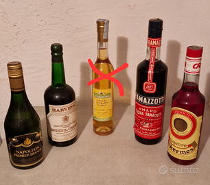 Bottiglie liquori vari