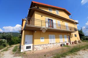 VILLA SINGOLA A POGGIO MIRTETO