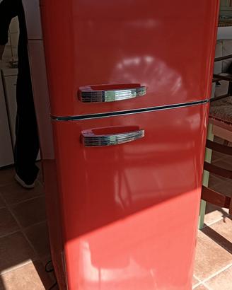 frigorifero vintage non funzionante 