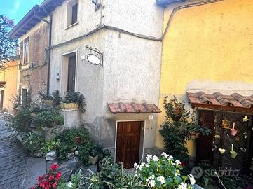 3 LOCALI A SUBIACO