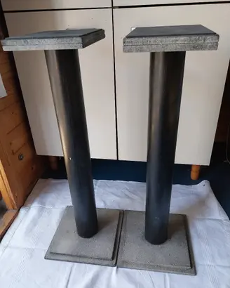 stand per mini diffusori acustici