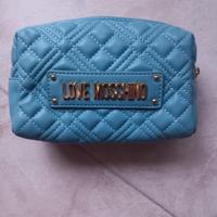 pochette love moschino 