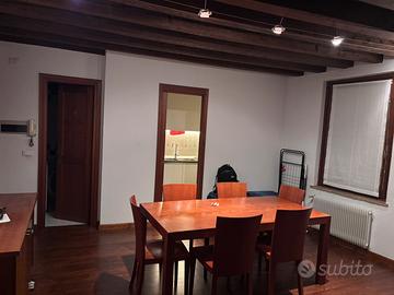 Mini centralissimo : una cikka