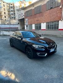 BMW Serie 2 218d f22 total black serie Luxury