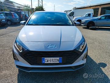 Hyundai i20 1.2 MPI MT Connectline