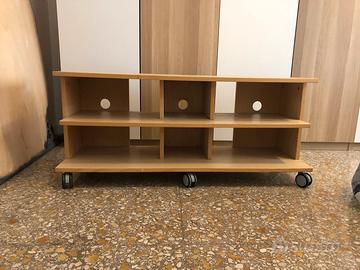 IKEA Carrello Porta Tv con ruote