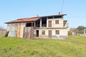 RUSTICO A SAN MAURIZIO CANAVESE