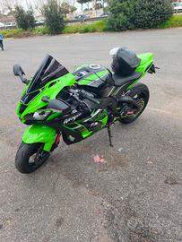 Kawasaki ZX 10r 