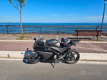 Yamaha yzf r 125