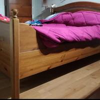 Letto ikea matrimoniale in legno pino con doghe di