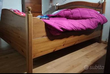 Letto ikea matrimoniale in legno pino con doghe di