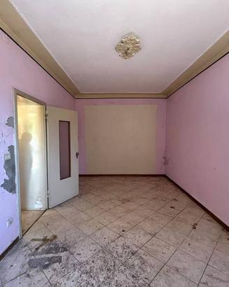 Appartamento di 204 m² con più di 5 locali e box a
