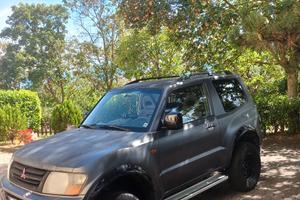 auto pajero 3.2   did 3 porte