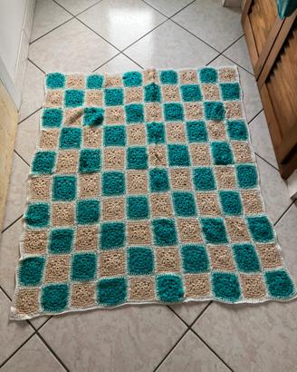 Tovaglie e copri cuscini fatti a mano/uncinetto