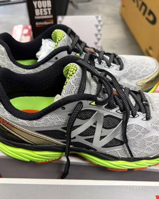 Scarpa running New Balance 880 v5 — Uomo — Tg. 40