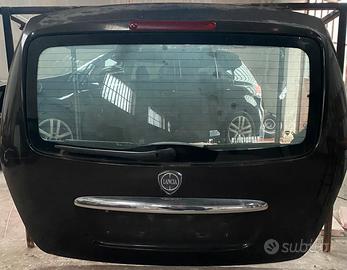Portellone baule Lancia Ypslion 2 serie 2008