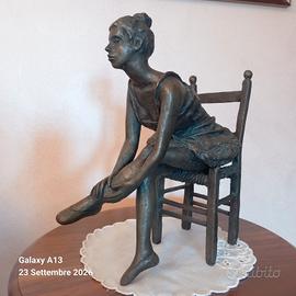scultura in bronzo 