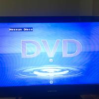 TV UNITED con lettore DVD incorporato